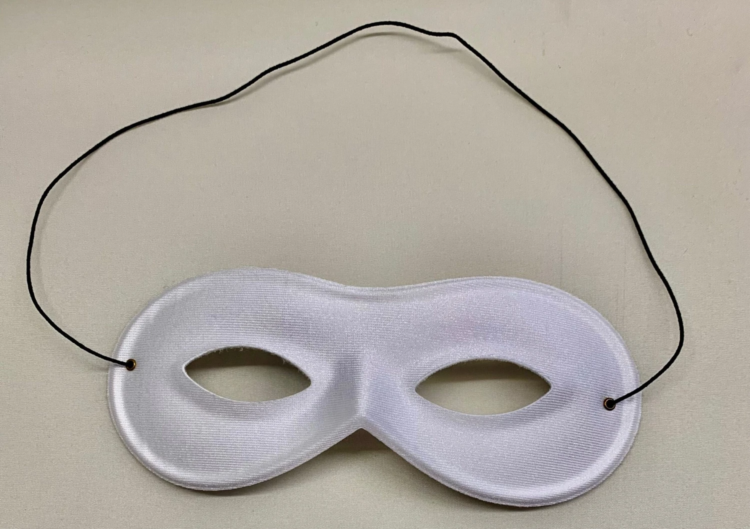 Columbina Eye Mask 5 Columbina Eye Mask - Image 5