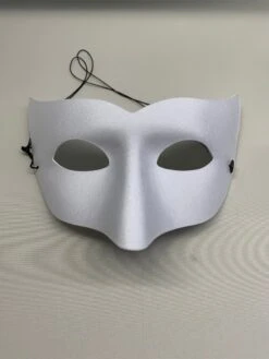 Metallic White Pointy Harlequin Half Mask - Large