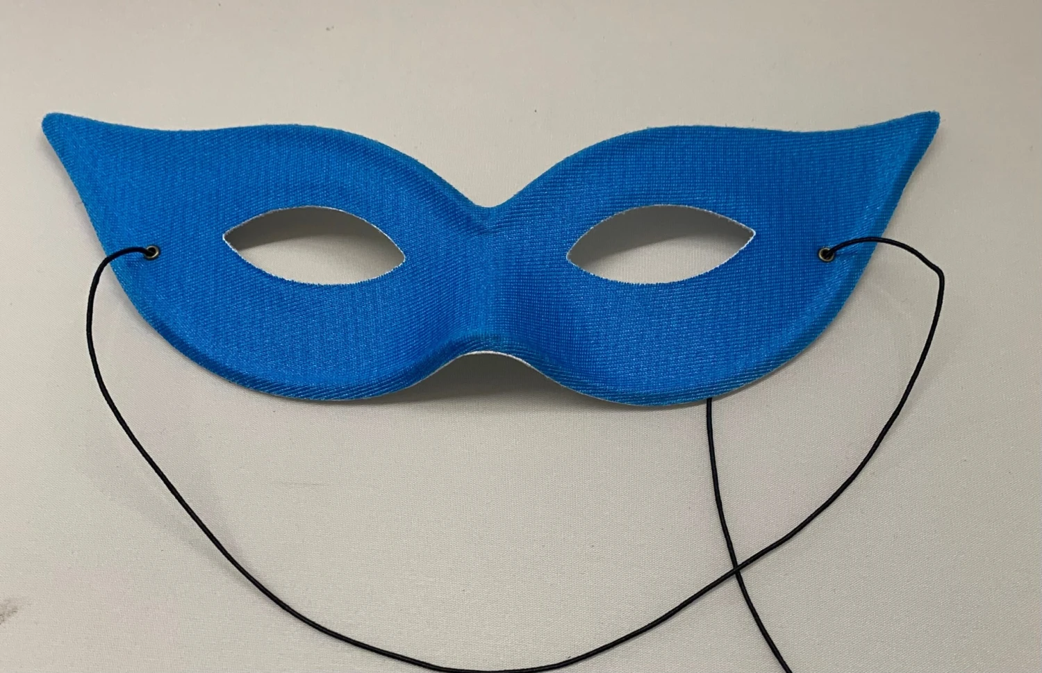 Solid Color Italian Harlequin Half Mask 4 Solid Color Italian Harlequin Half Mask - Image 4